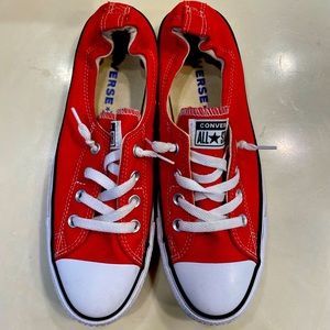 Red low top converse all star chucks women’s 10 men’s 8.5